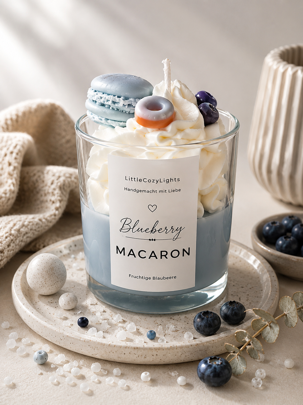 Blueberry Macaron Dessert-Kerze
